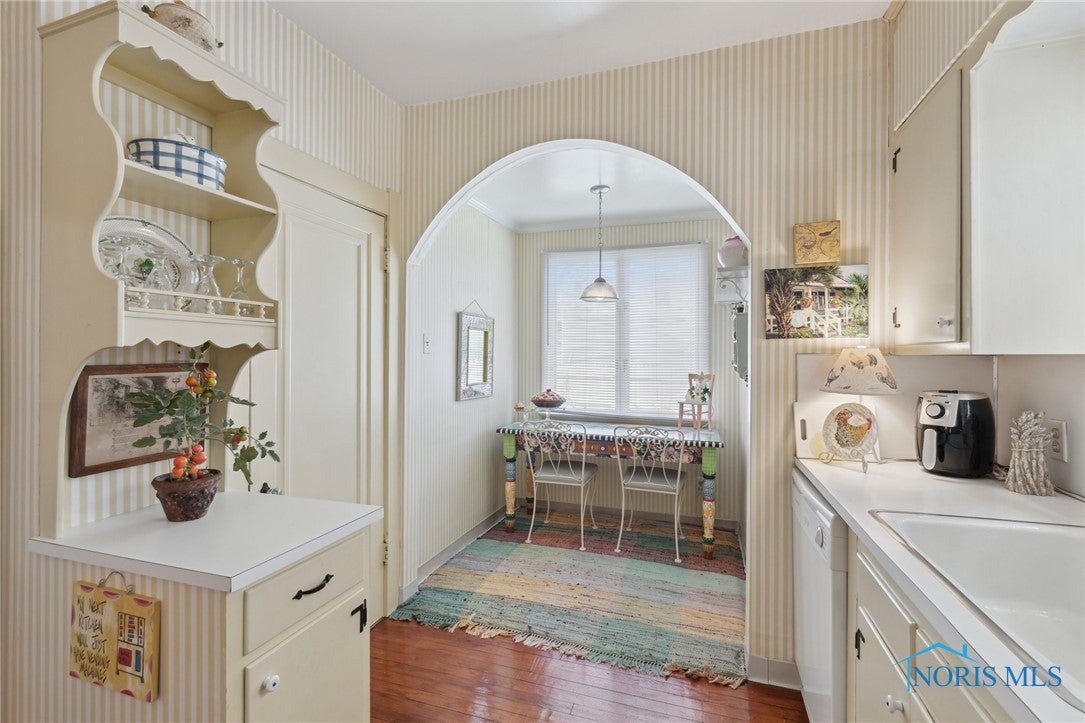 4145 Carthage Road Toledo, OH 43612 - Photo 15 of 23 Gallery Image 15