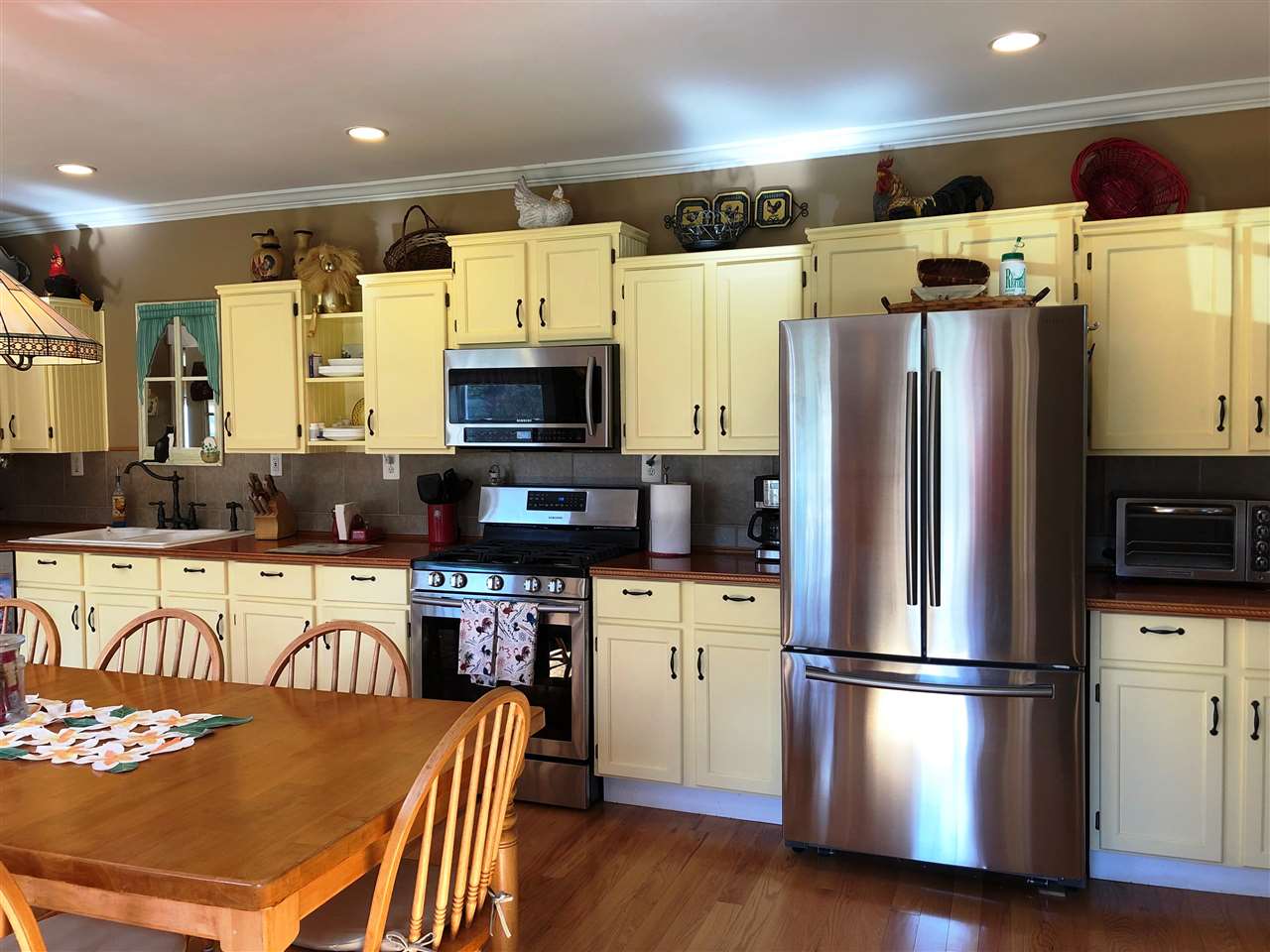 44 Jefferson Road Whitefield, NH 03598 - Photo 3 of 33