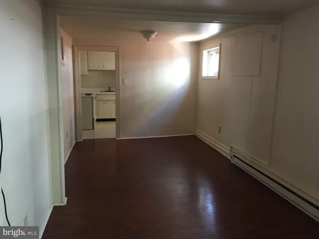 $975 | 129 East High Street, Unit C, Pottstown, PA 19464