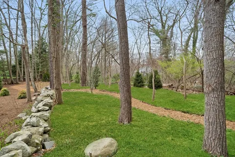 $7,295,000 | 5 Deer Path Lane, Weston, MA 02493