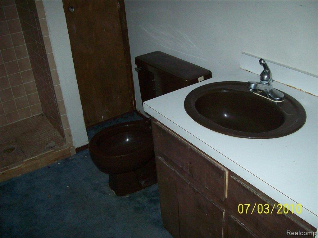 284 Whims Lane Rochester, MI 48306 - Photo 22 of 22 100_4208