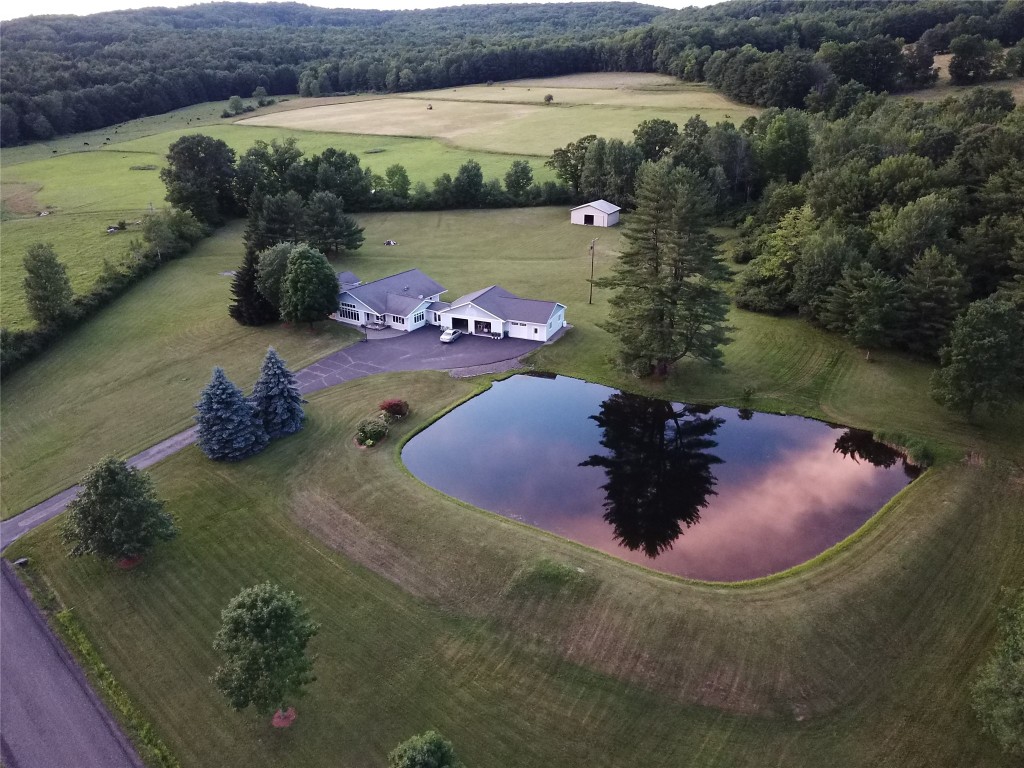 62 Burts Road Kirkwood, NY 13795 - Photo 2 of 48