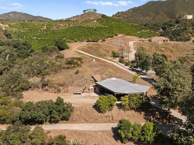 $1,249,999 | 879 Stewart Canyon Road, Fallbrook, CA 92028