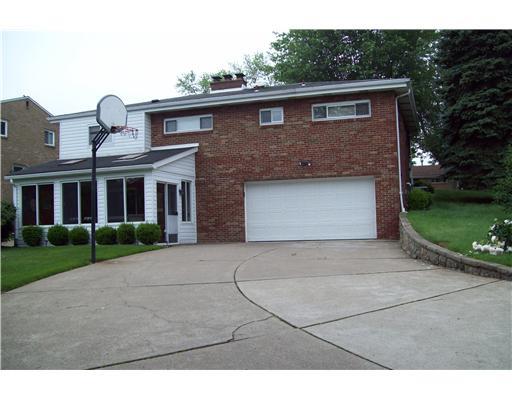 311 Rockfield Road Pittsburgh, PA 15243 - Photo 2 of 4 Exterior Back.