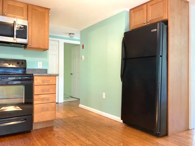 $3,700 | 23 Richard Road, Rye, NH 03870