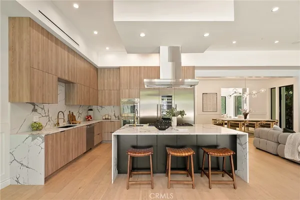 $5,295,000 | 11835 Kling Street, Valley Village, CA 91607