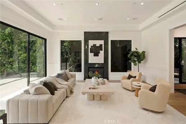 $5,295,000 | 11835 Kling Street, Valley Village, CA 91607