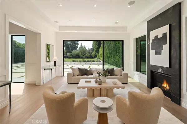 $5,295,000 | 11835 Kling Street, Valley Village, CA 91607