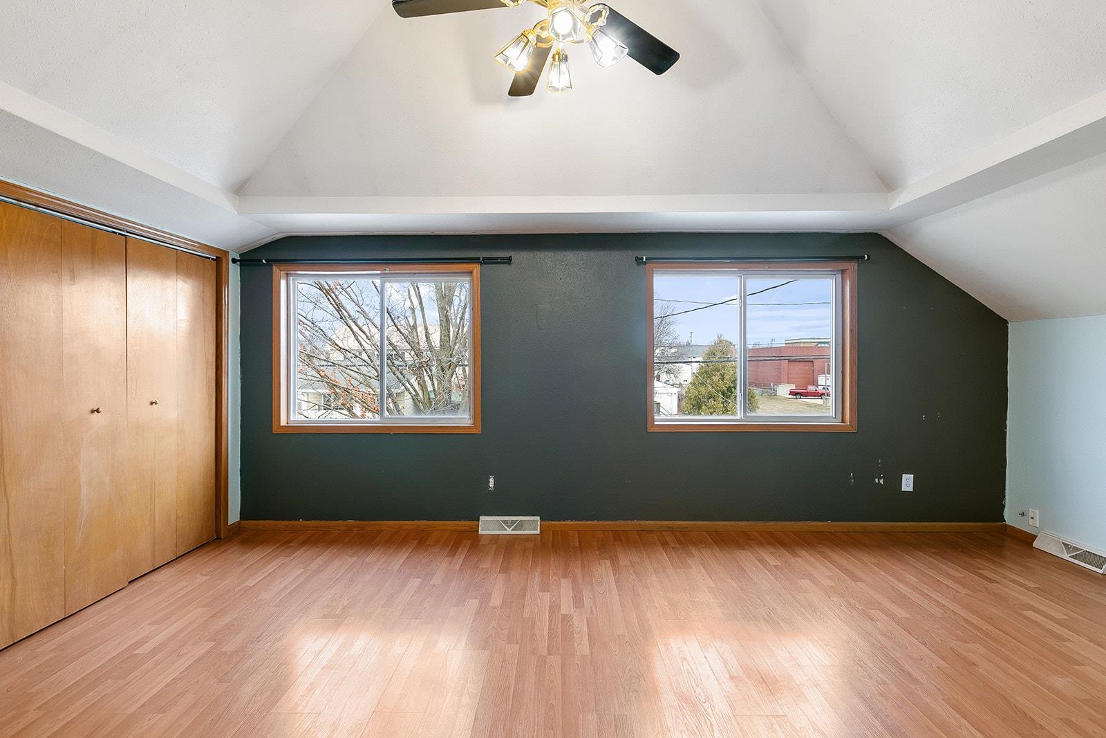 1719 21st Street Two Rivers, WI 54241 - Photo 18 of 35