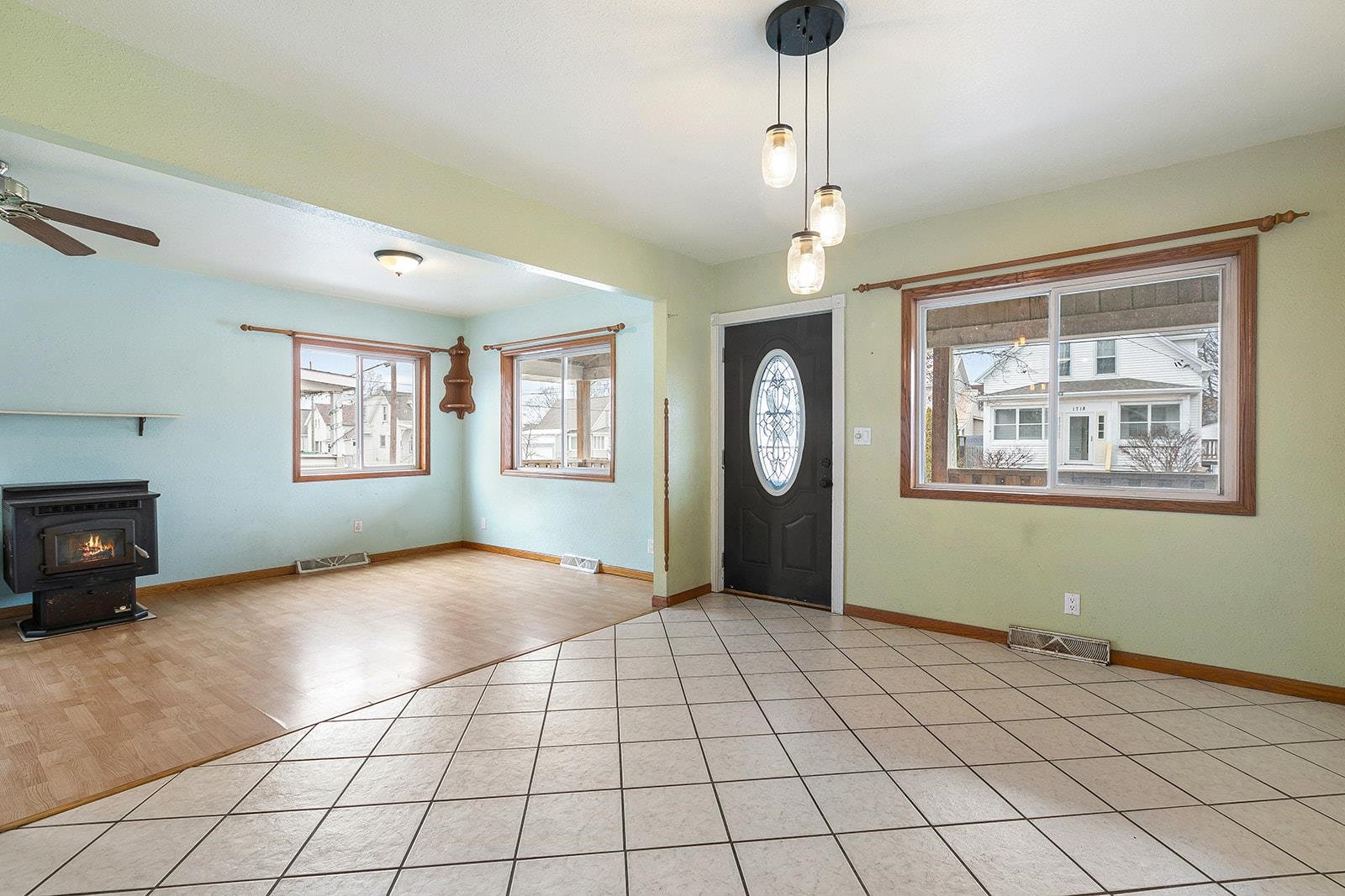 1719 21st Street Two Rivers, WI 54241 - Photo 6 of 35