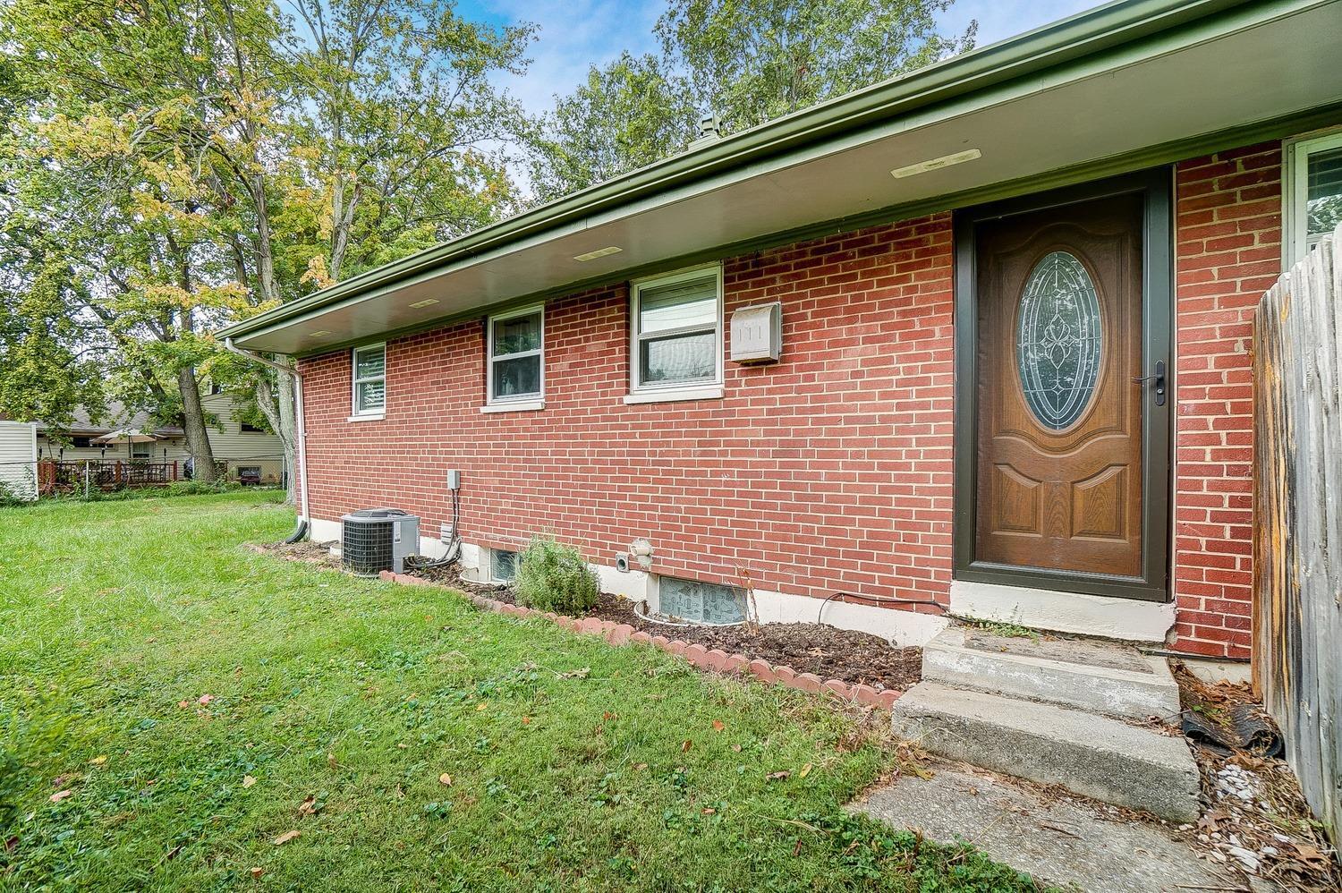 637 West Kemper Road Forest Park, OH 45246 - Photo 25 of 27