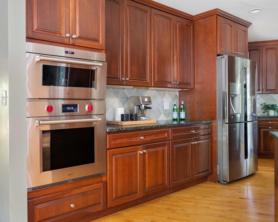 93 Adams Street Lexington, MA 02420 - Photo 4 of 10