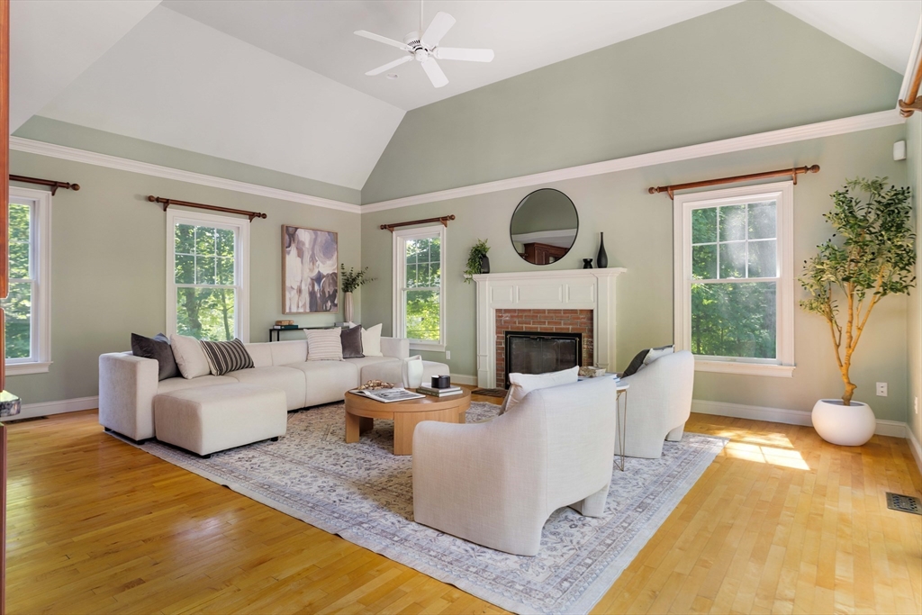 93 Adams Street Lexington, MA 02420 - Photo 5 of 10