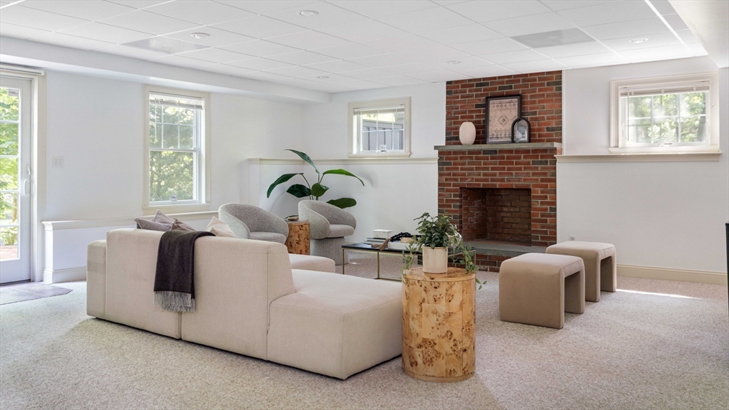 93 Adams Street Lexington, MA 02420 - Photo 9 of 10