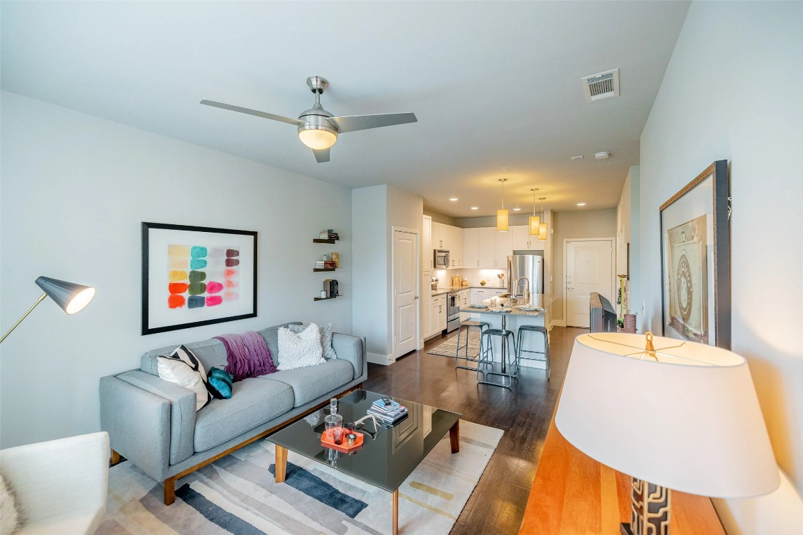 4800 Steiner Ranch Boulevard, Unit 11308 Austin, TX 78732 - Photo 13 of 19 Up to 8 weeks free rent plus reduced deposits!