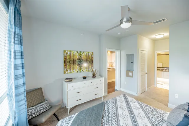 $1,460 | 4800 Steiner Ranch Boulevard, Unit 11308, Austin, TX 78732