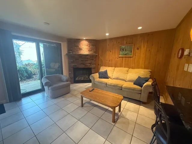 $1,550 | 6 Windsor Hill Way, Waterville Valley, NH 03215