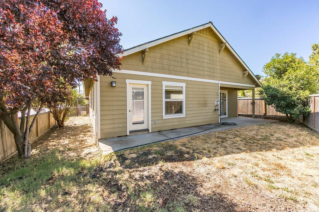 910 Talent Avenue Talent, OR 97540 - Photo 27 of 33 Additional Photo
