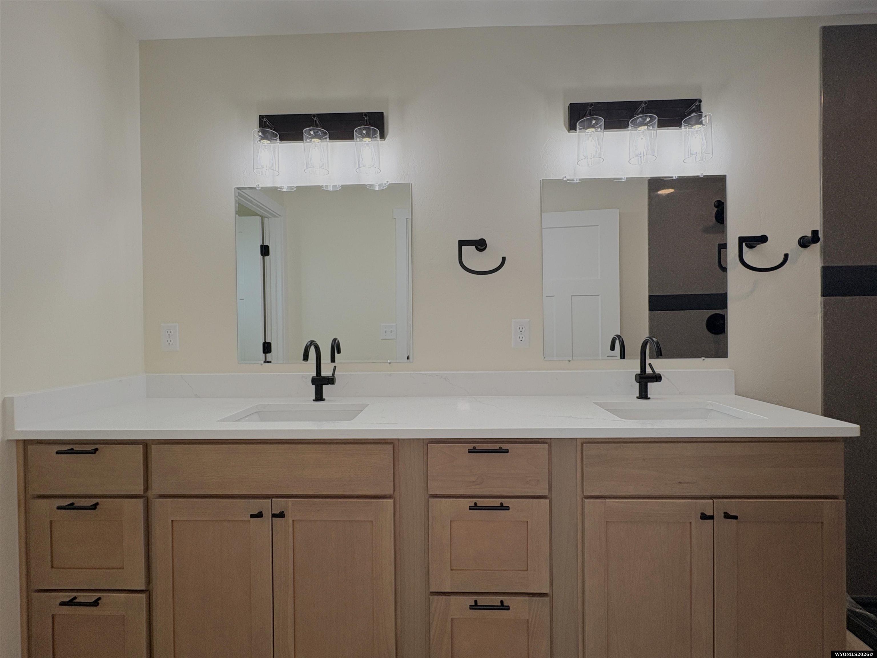 2431 Mercy Lane Casper, WY 82609 - Photo 11 of 22