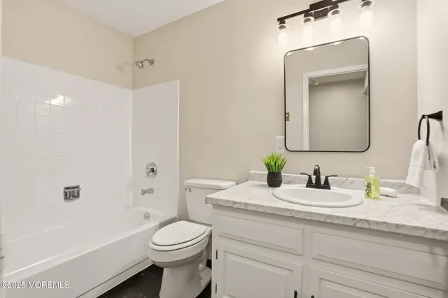 $249,900 | 23 B Portsmouth Street, Whiting, NJ 08759