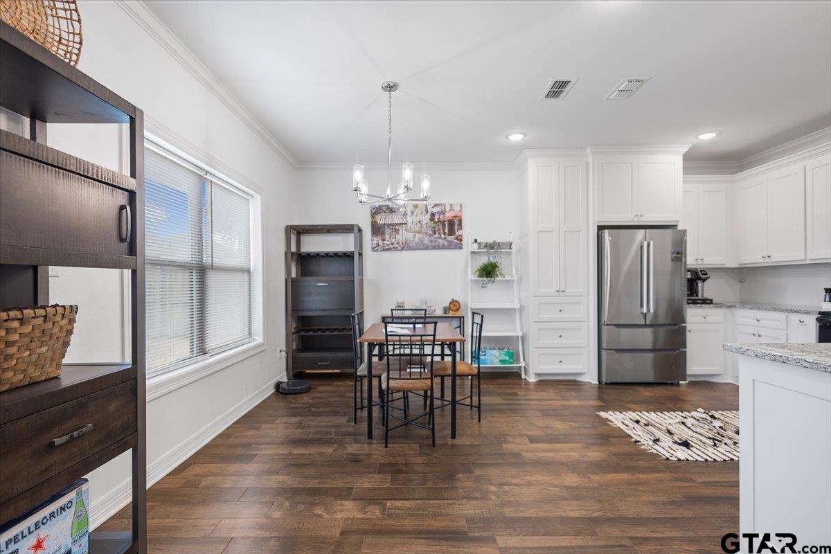 114 Rose Row Lane Winona, TX 75792 - Photo 11 of 32