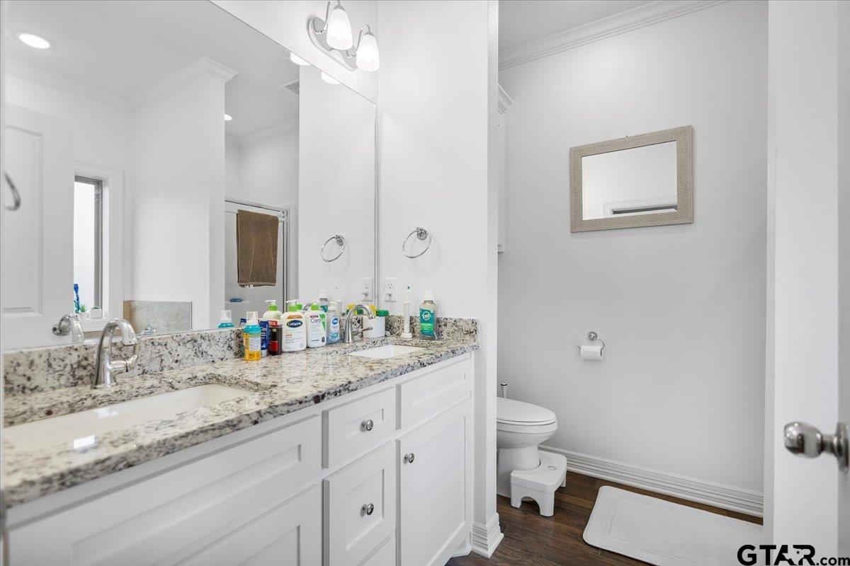 114 Rose Row Lane Winona, TX 75792 - Photo 17 of 32