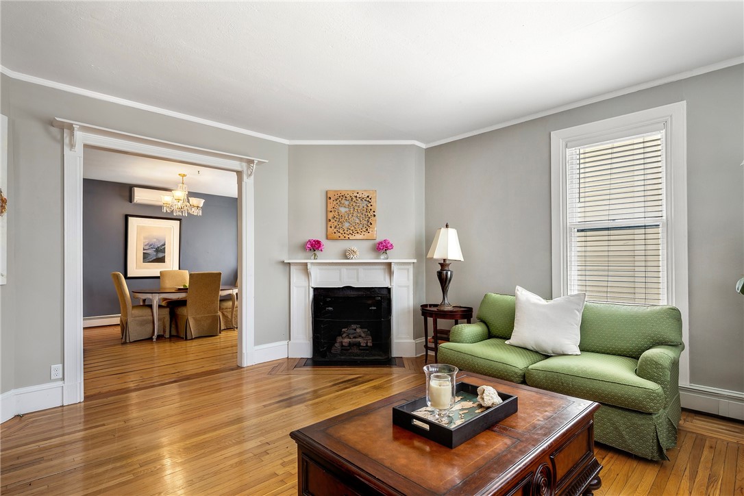 60 Division Street Newport, RI 02840 - Photo 5 of 44
