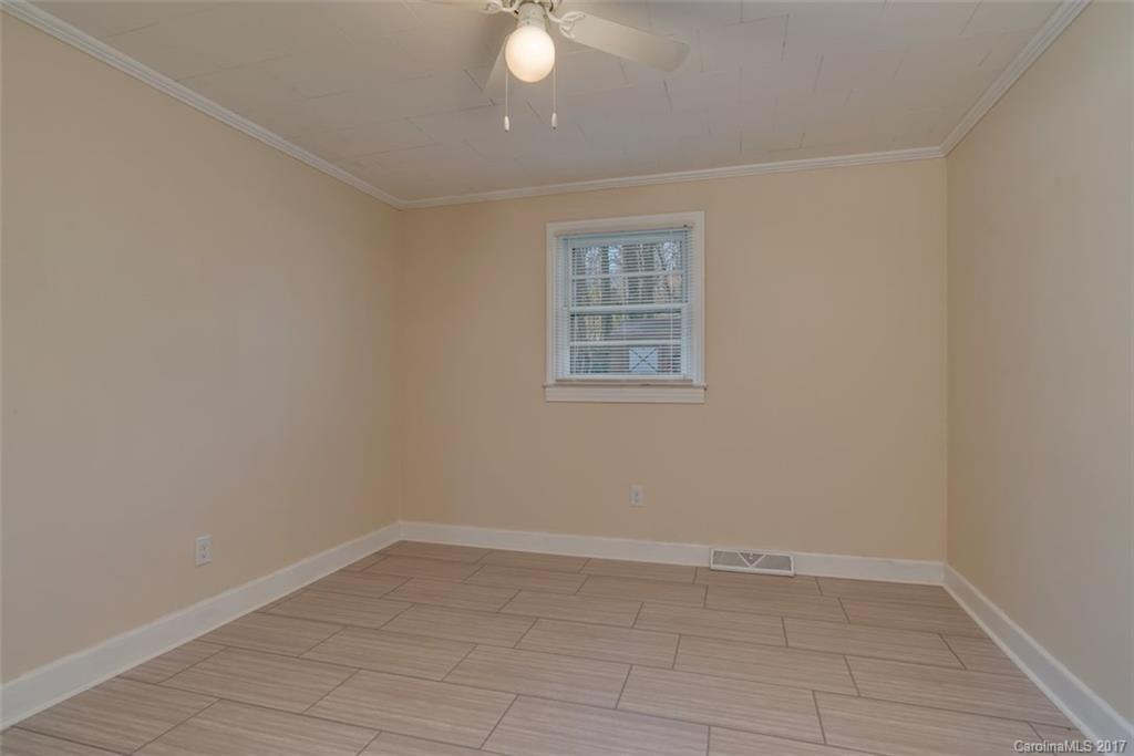 424 Edwards Street Rutherfordton, NC 28139 - Photo 14 of 24