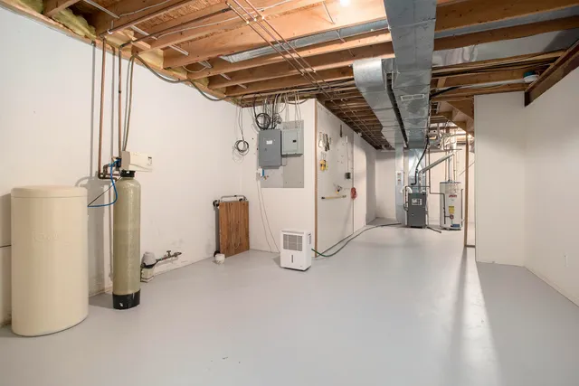 $349,900 | 131 Chauncey Court, Marshall, MI 49068