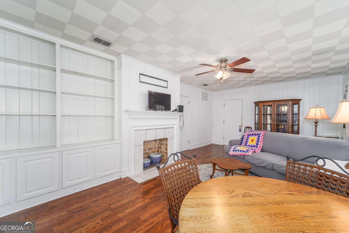 707 Euclid Avenue Waycross, GA 31501 - Photo 13 of 42