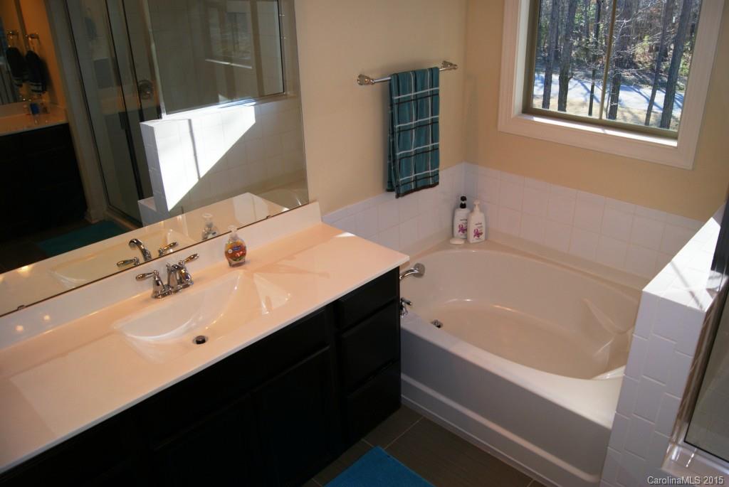 2062 Lometa Road York, SC 29745 - Photo 16 of 24 Gallery Image 16