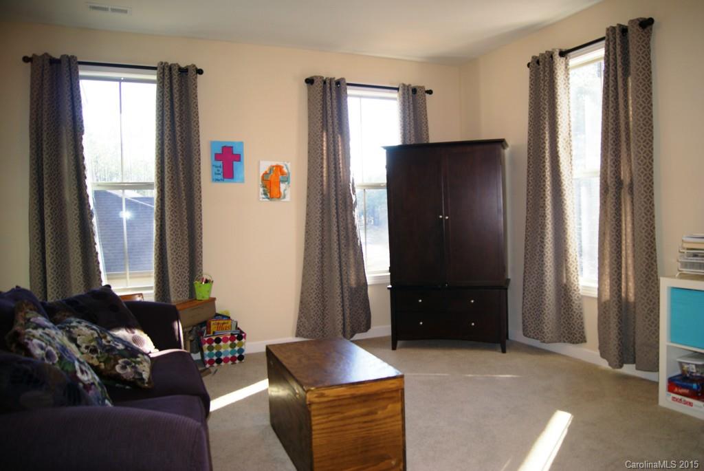 2062 Lometa Road York, SC 29745 - Photo 6 of 24 Gallery Image 6
