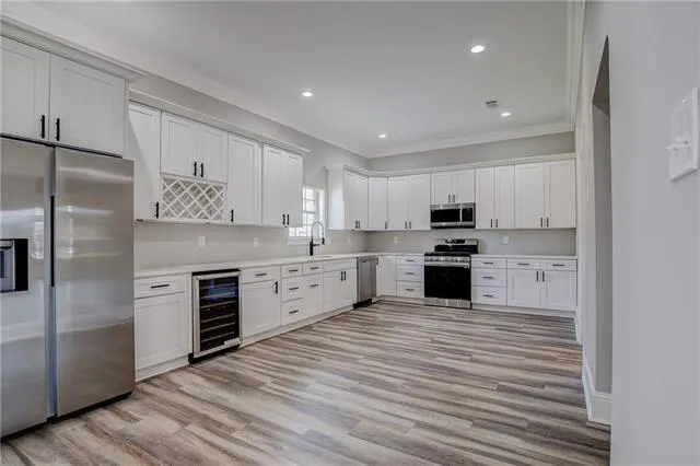 $549,900 | 185 Villere Drive, Destrehan, LA 70047