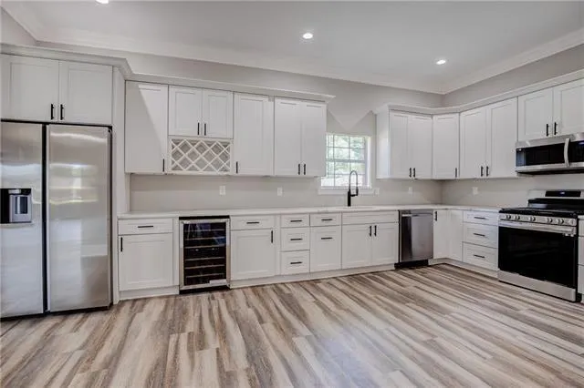 $549,900 | 185 Villere Drive, Destrehan, LA 70047