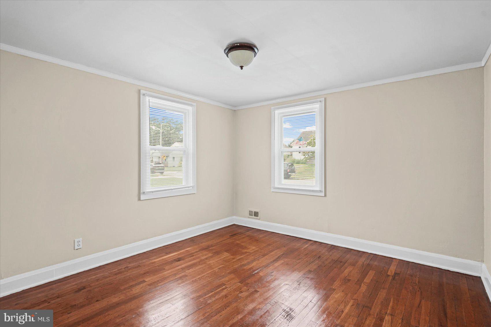 4228 Thorncliff Road Nottingham, MD 21236 - Photo 22 of 42 Bright and airy corner room retreat.