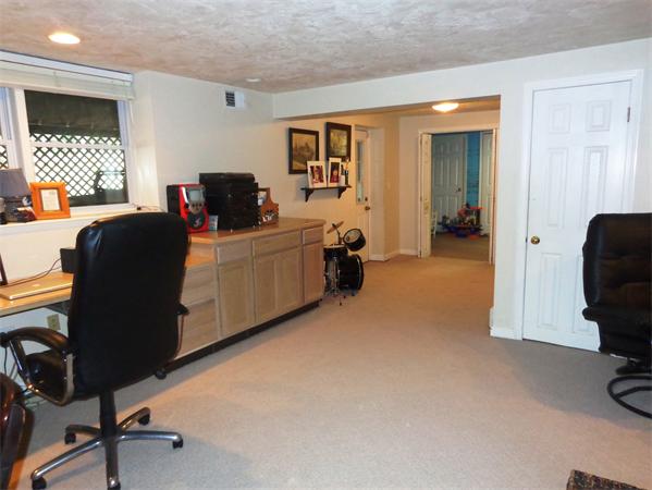 10 Quail Run Road Norfolk, MA 02056 - Photo 17 of 21 Gallery Image 17