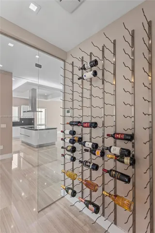 $9,500 | 8415 Northwest 34th Street, Doral, FL 33122