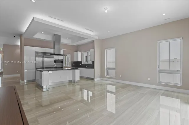 $9,500 | 8415 Northwest 34th Street, Doral, FL 33122