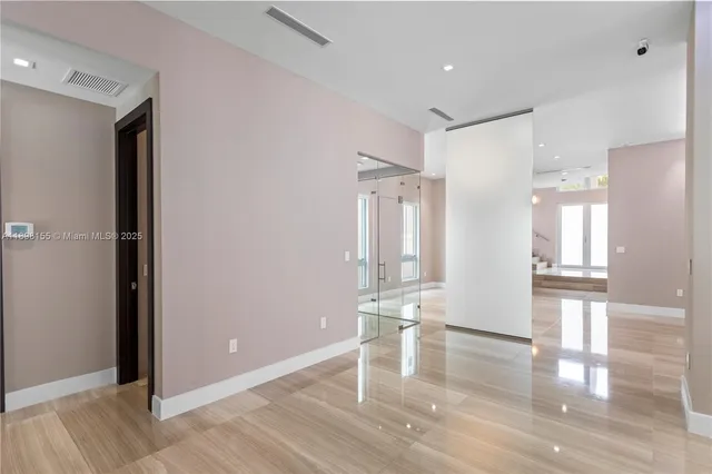 $9,500 | 8415 Northwest 34th Street, Doral, FL 33122