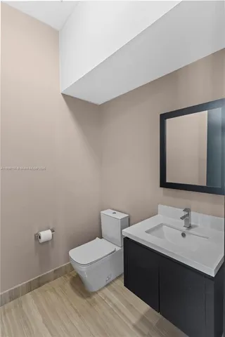 $9,500 | 8415 Northwest 34th Street, Doral, FL 33122