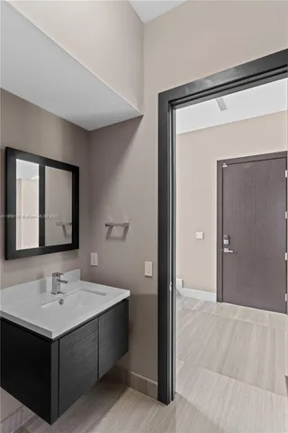 $9,500 | 8415 Northwest 34th Street, Doral, FL 33122