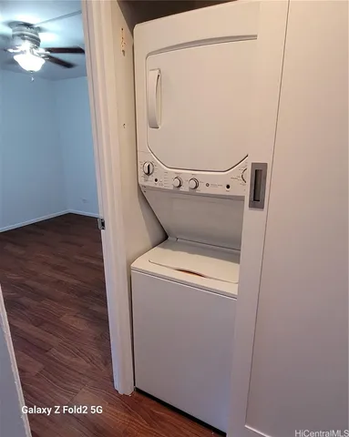 a view of washer and dryer