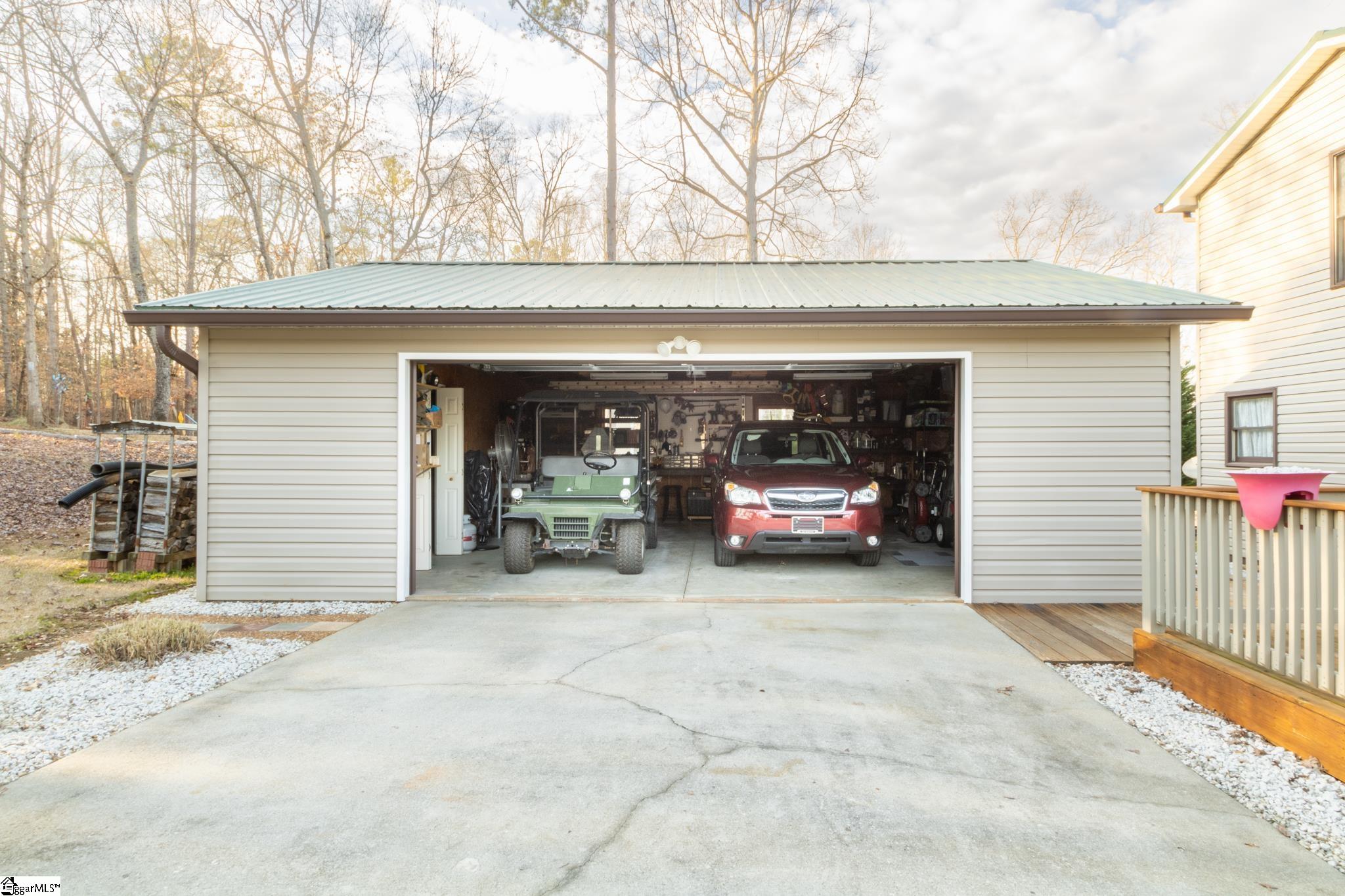 216 Riverlake Road Fair Play, SC 29643 - Photo 33 of 36 Gallery Image 33