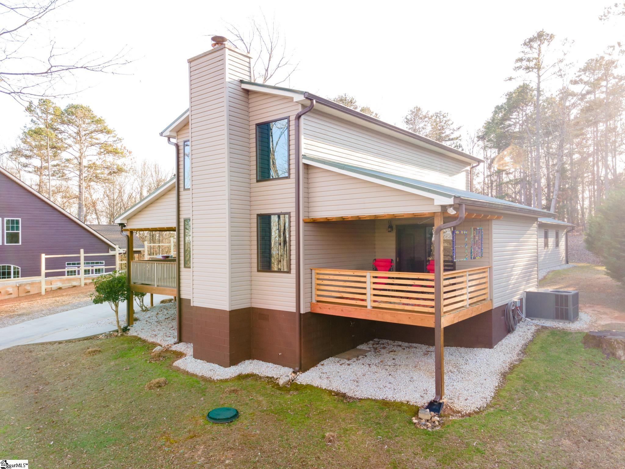 216 Riverlake Road Fair Play, SC 29643 - Photo 7 of 36 Gallery Image 7