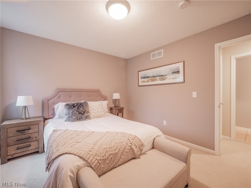 30243 Center Ridge Road, Unit 14 Westlake, OH 44145 - Photo 19 of 33 Gallery Image 19