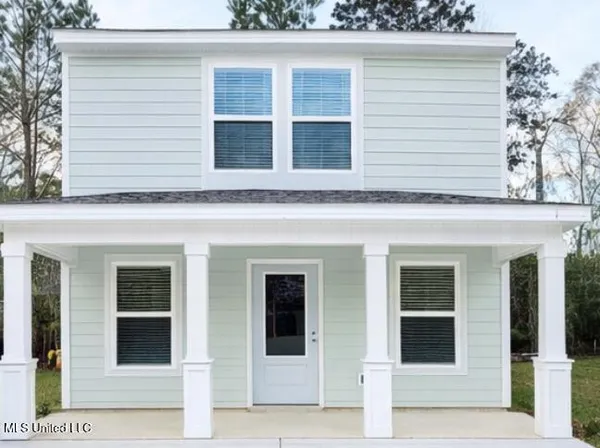 $1,950 | 919 Motsie Road, Biloxi, MS 39532