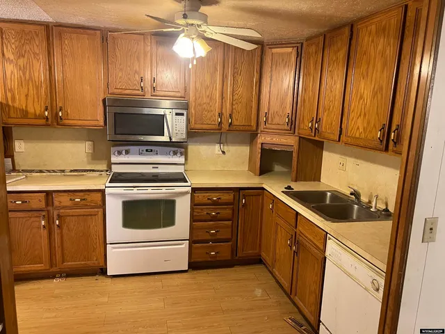 $180,000 | 275 Elm Street, Green River, WY 82935