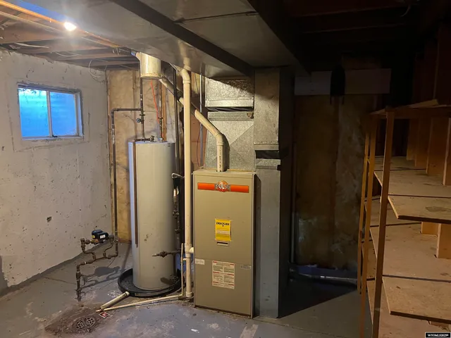 $180,000 | 275 Elm Street, Green River, WY 82935