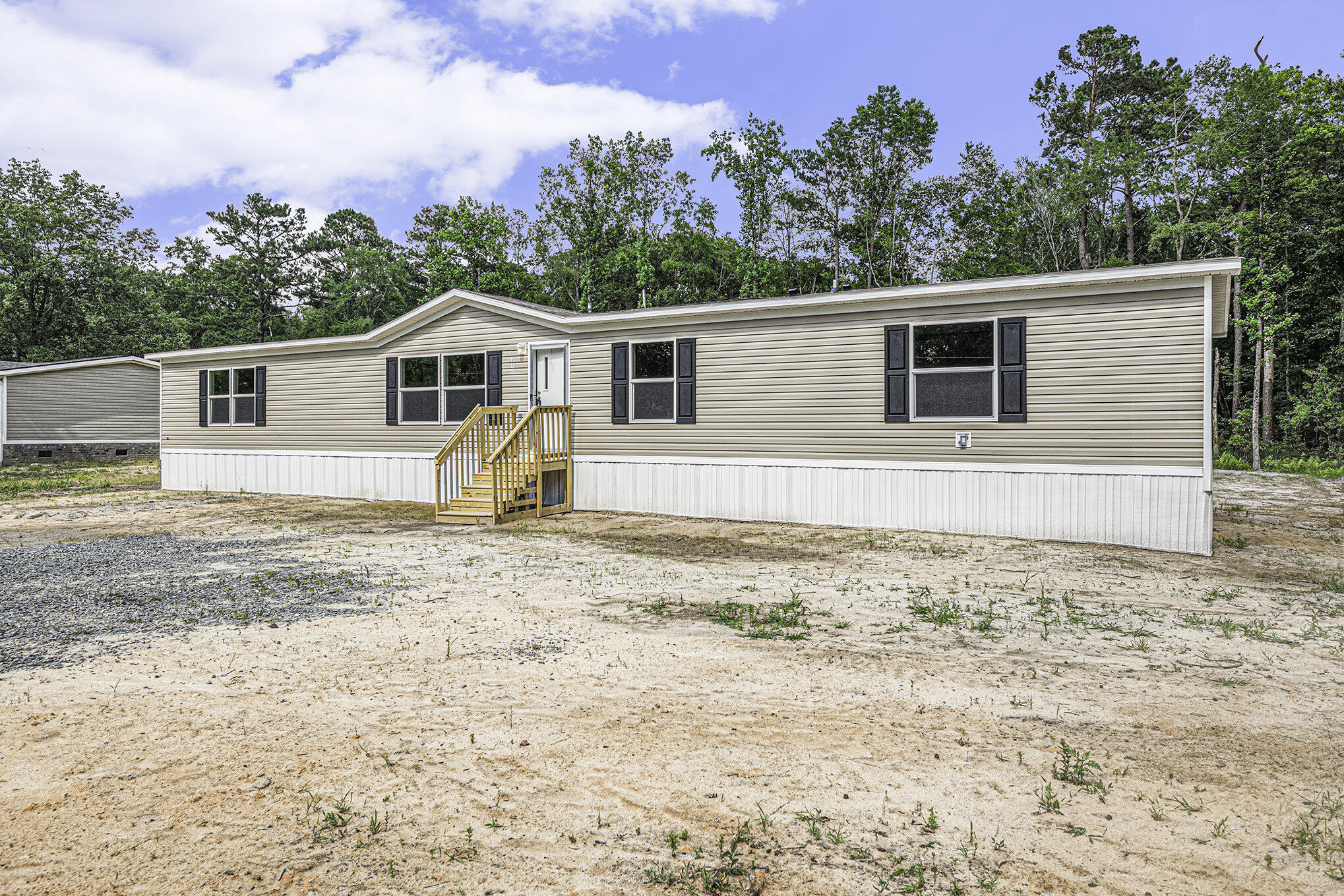 377 Horseshoe Road Moncks Corner, SC 29461 - Photo 4 of 35 006_dsc7331