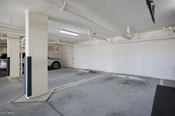 $6,885 | 5702 Cape Harbour Drive, Unit 204, Cape Coral, FL 33914